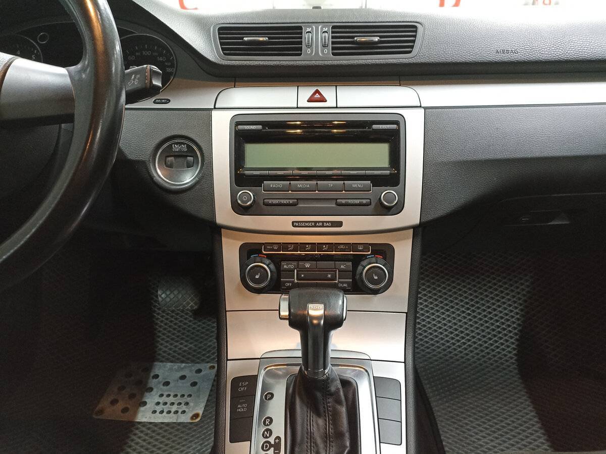 Купить Volkswagen Passat, 2010, 150 956 км, фото №15