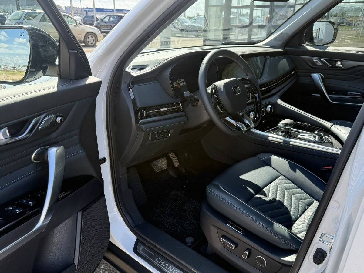 Купить Changan CS95, 2023, 4 592 км, фото №26