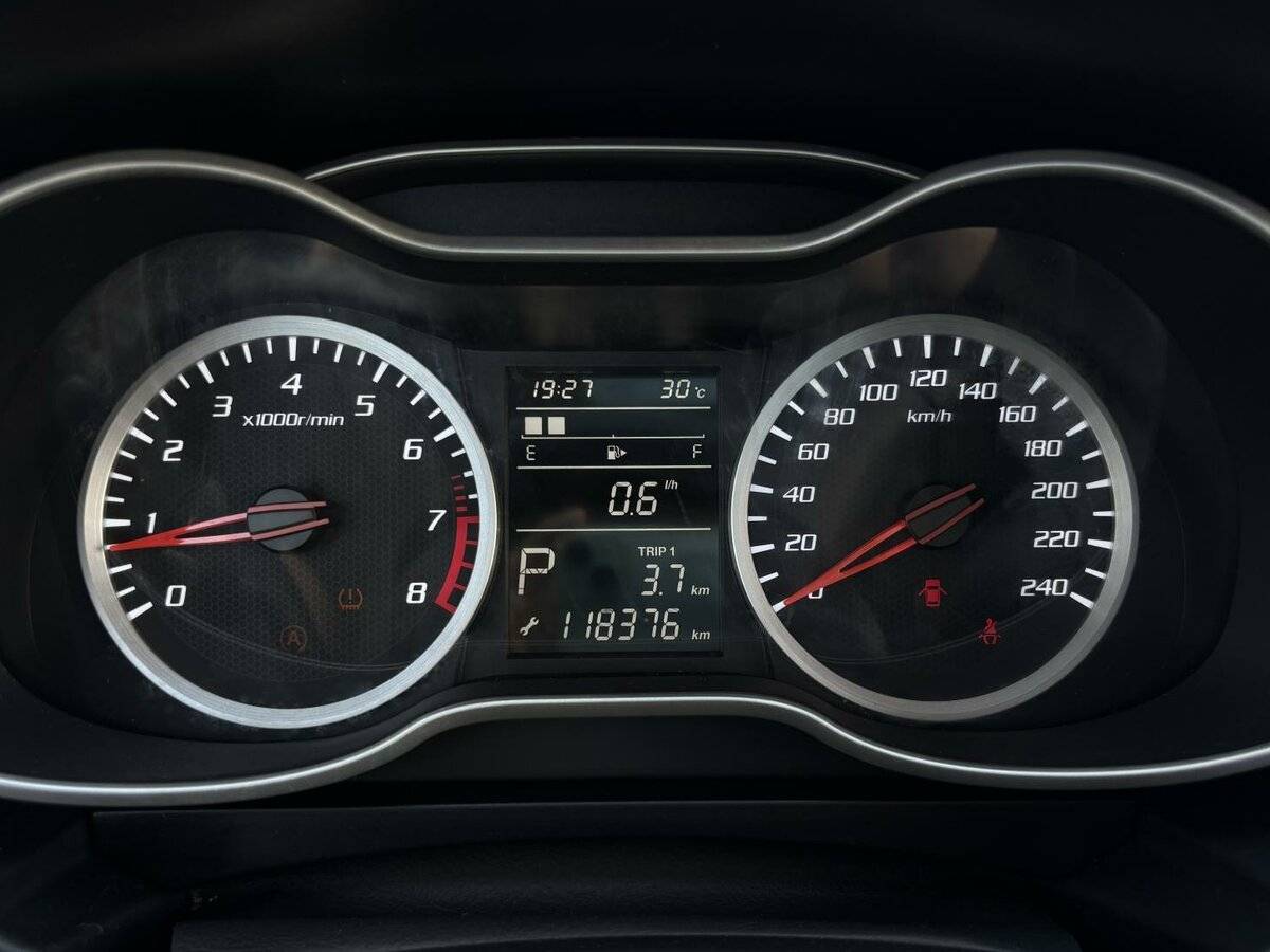 Купить FAW Besturn X40, 2019, 118 376 км, фото №13