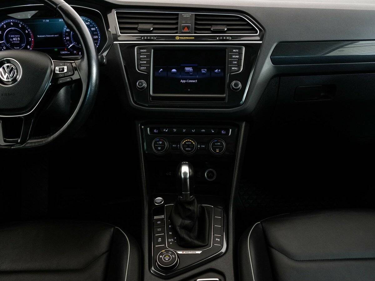 Купить Volkswagen Tiguan, 2017, 128 093 км, фото №12