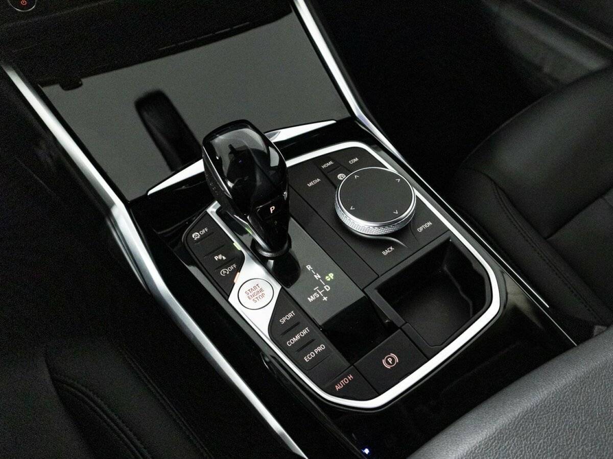 Купить BMW 3 серии 318i, 2020, 40 415 км, фото №18