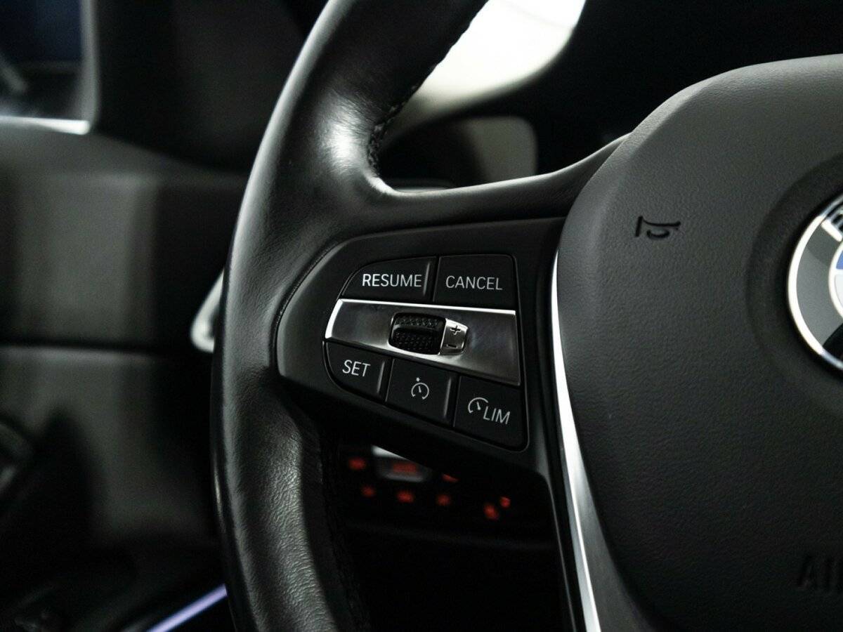 Купить BMW 3 серии 318i, 2020, 40 415 км, фото №21