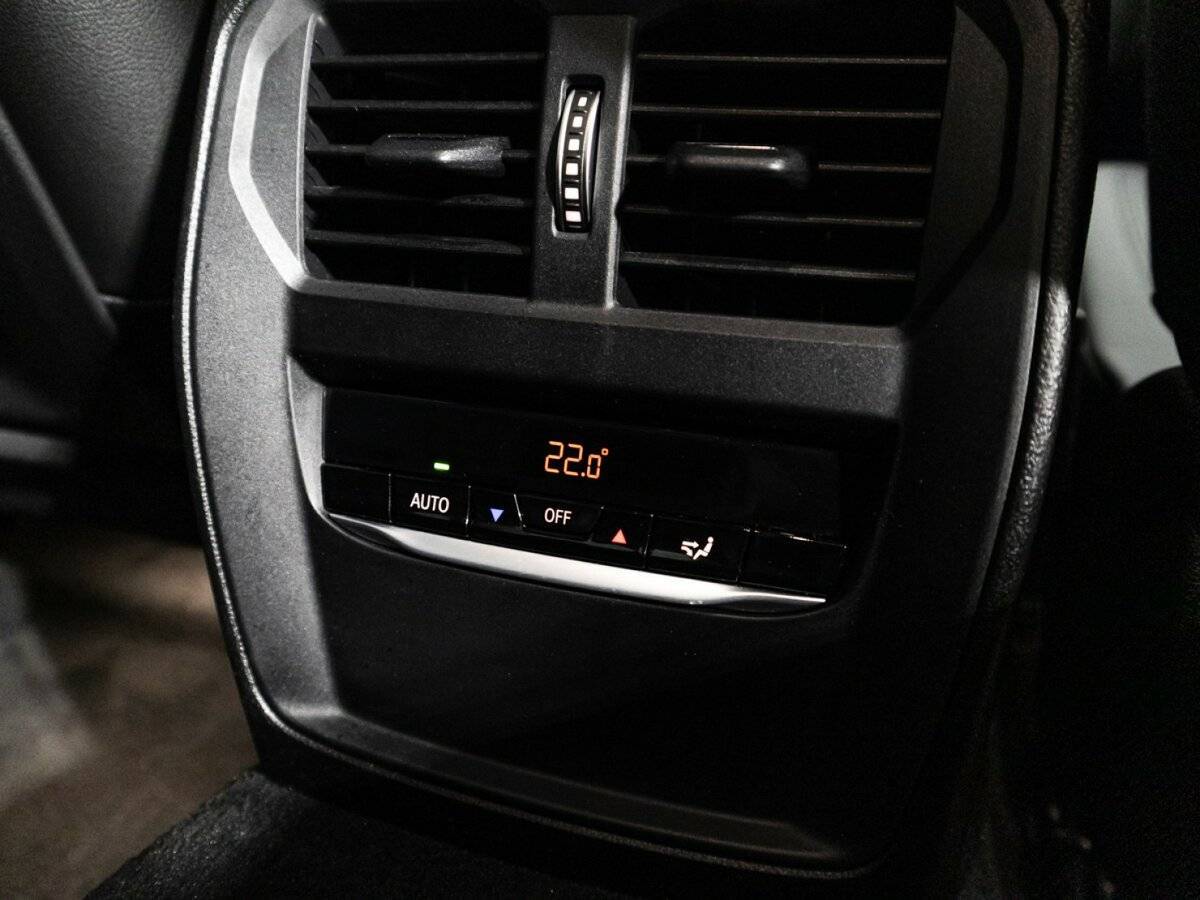 Купить BMW 3 серии 318i, 2020, 40 415 км, фото №22