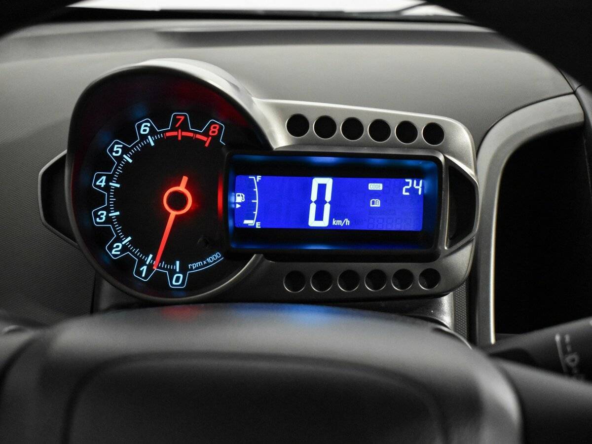 Купить Chevrolet Aveo, 2012, 195 392 км, фото №15