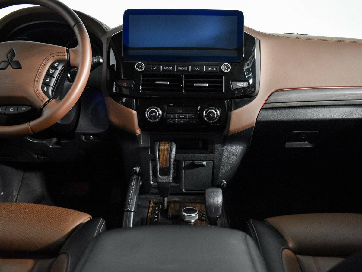 Купить Mitsubishi Pajero, 2022, 77 500 км, фото №13