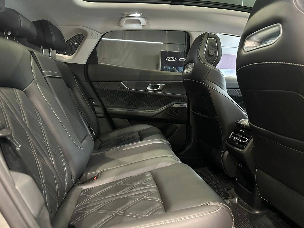 Купить Changan UNI-K iDD, 2023, 20 443 км, фото №14