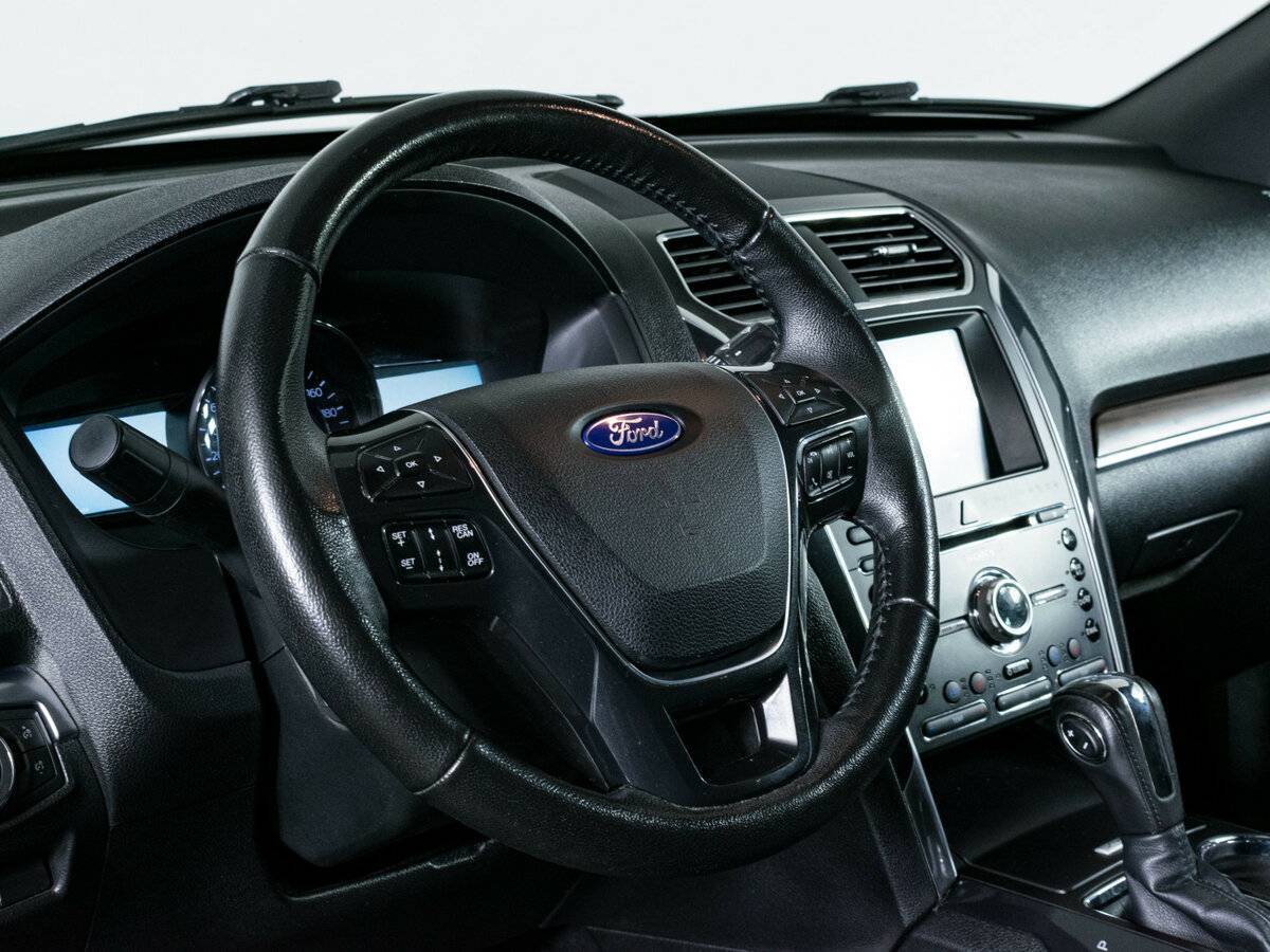 Купить Ford Explorer, 2018, 144 595 км, фото №18