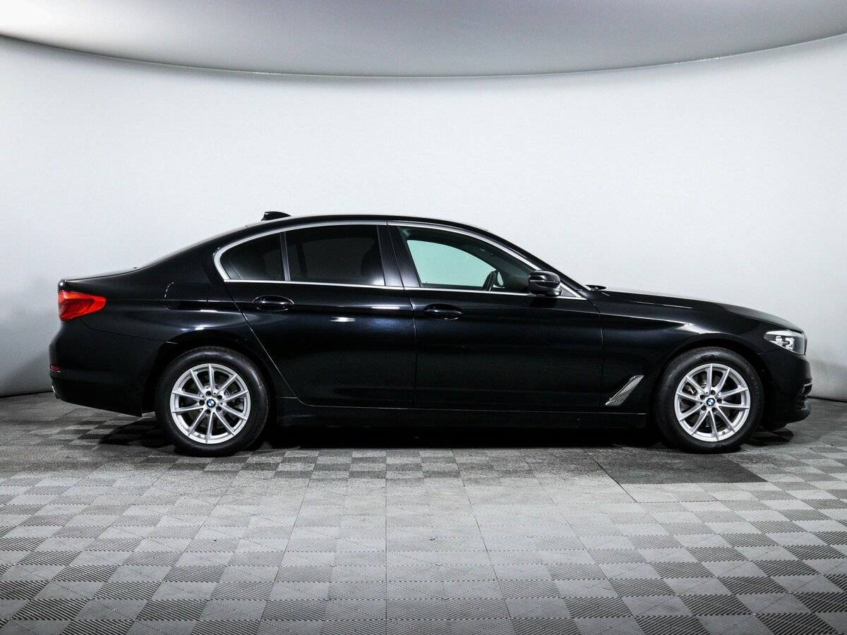 Купить BMW 5 серии 520d xDrive, 2018, 172 819 км, фото №4