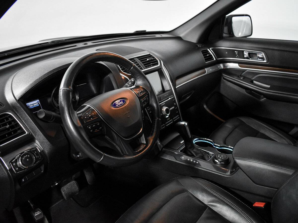Купить Ford Explorer, 2016, 105 079 км, фото №7