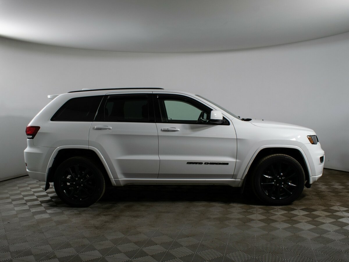 Купить Jeep Grand Cherokee IV (WK2) Рестайлинг, 2019, 39 284 км, фото №4