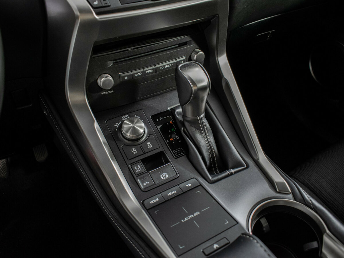 Купить Lexus NX 200 I Рестайлинг, 2020, 35 000 км, фото №13