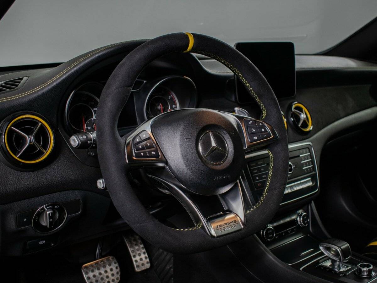 Купить Mercedes-Benz GLA AMG 45 AMG I (X156) Рестайлинг, 2018, 76 919 км, фото №17