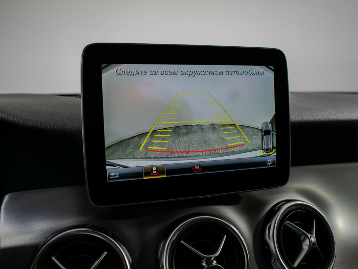 Купить Mercedes-Benz GLA 200 I (X156) Рестайлинг, 2019, 47 142 км, фото №14