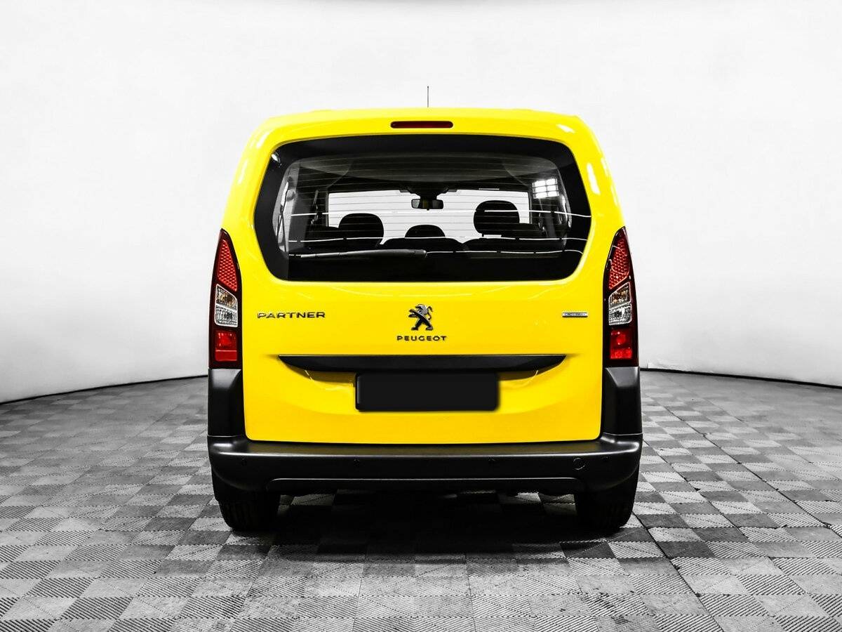 Купить Peugeot Partner Crossway II Рестайлинг 2, 2021, 16 000 км, фото №5