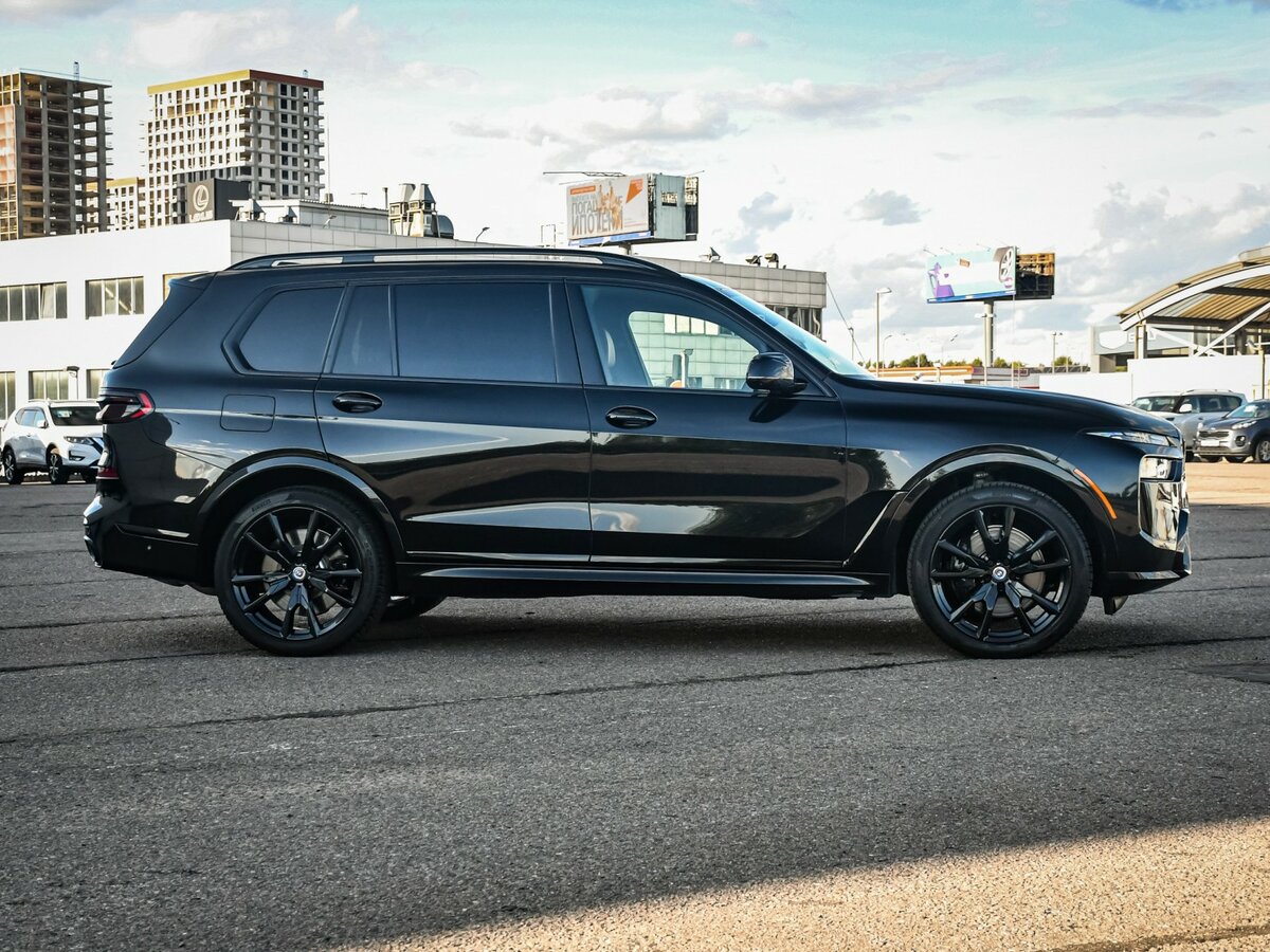 Купить BMW X7 M60i I (G07) Рестайлинг, 2022, 21 000 км, фото №4