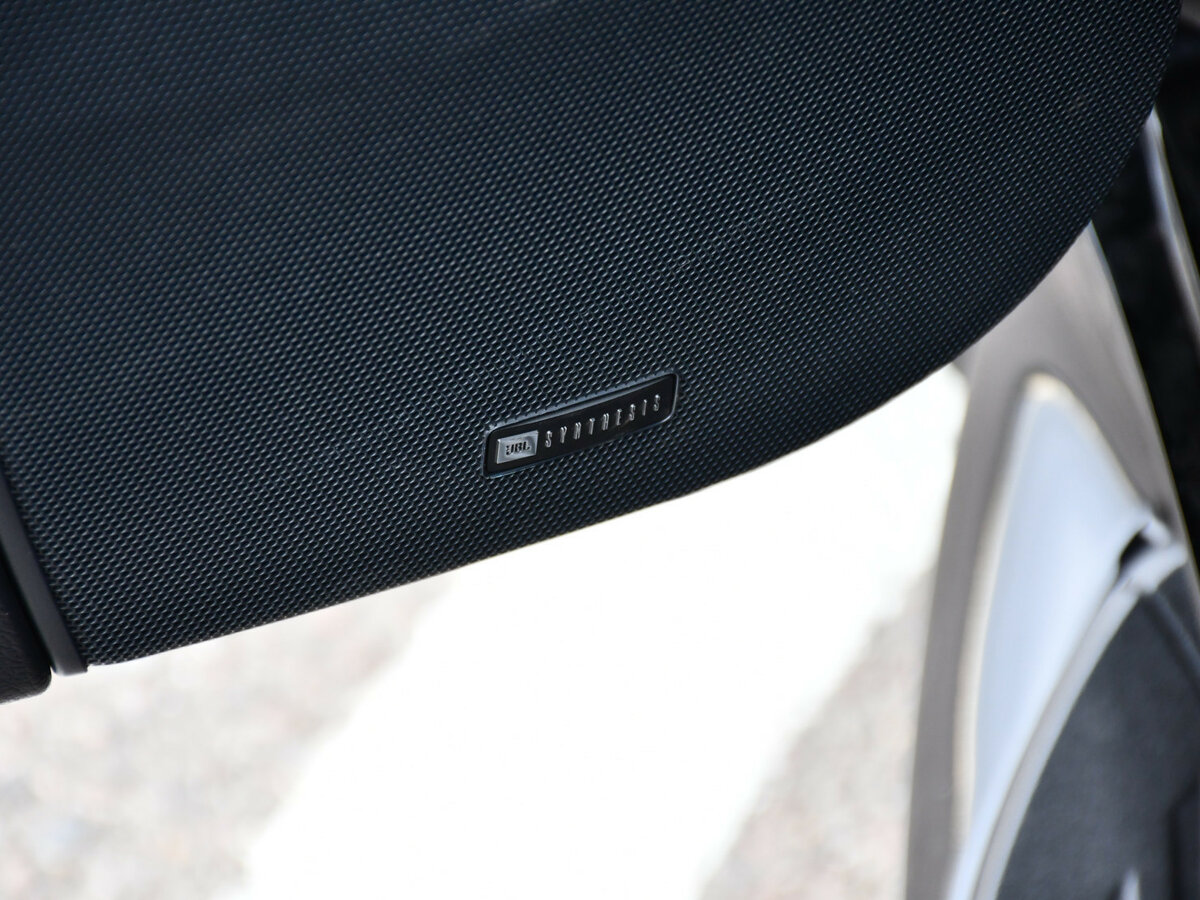 Купить Toyota Land Cruiser 200 Series Рестайлинг 2, 2017, 56 260 км, фото №28