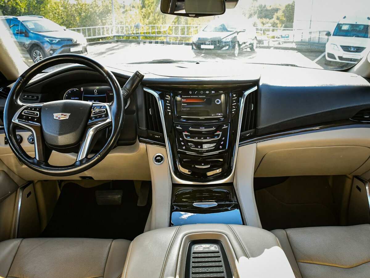Купить Cadillac Escalade IV, 2018, 98 300 км, фото №11