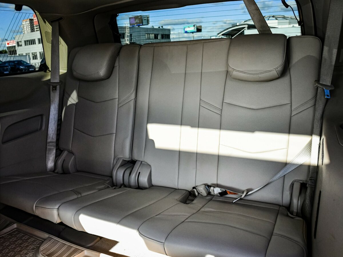 Купить Cadillac Escalade IV, 2018, 98 300 км, фото №12