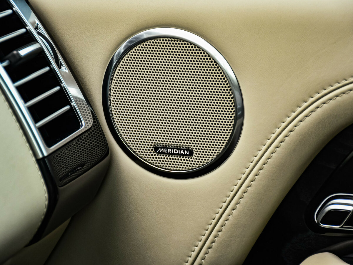 Купить Land Rover Range Rover Long IV Рестайлинг, 2019, 96 694 км, фото №26