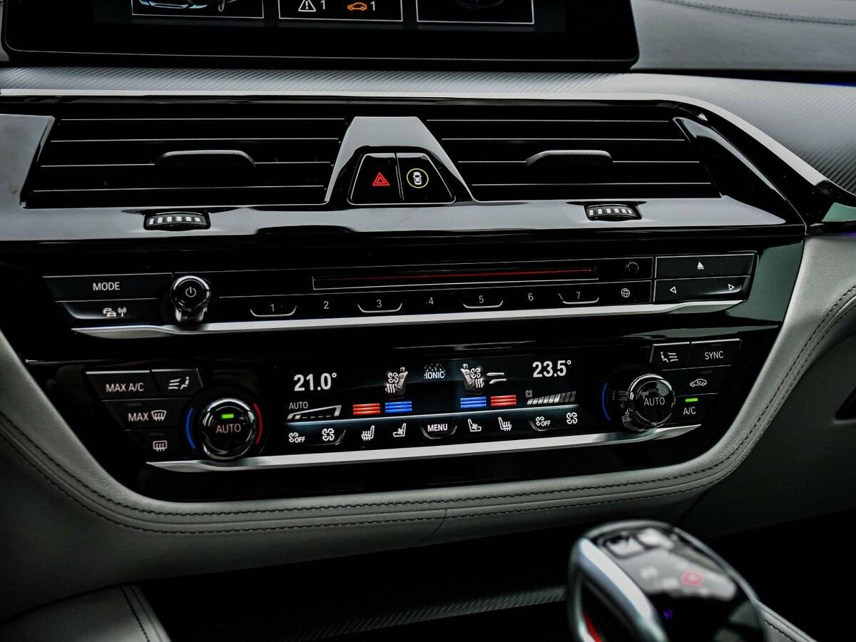 Купить BMW M5 VI (F90), 2018, 79 000 км, фото №15