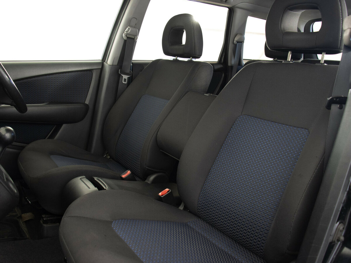 Купить Mitsubishi Airtrek I, 2004, 199 634 км, фото №13