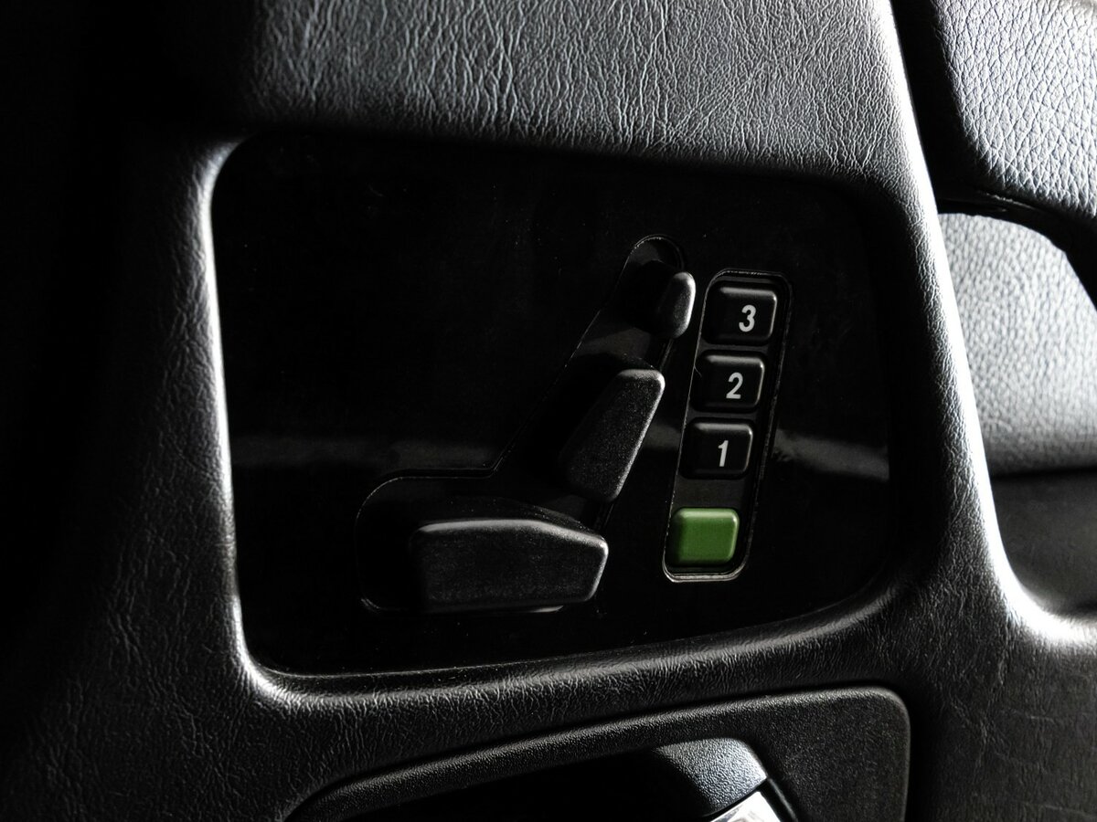 Купить Mercedes-Benz G-Класс 500 II (W463) Рестайлинг 2, 2011, 251 345 км, фото №28