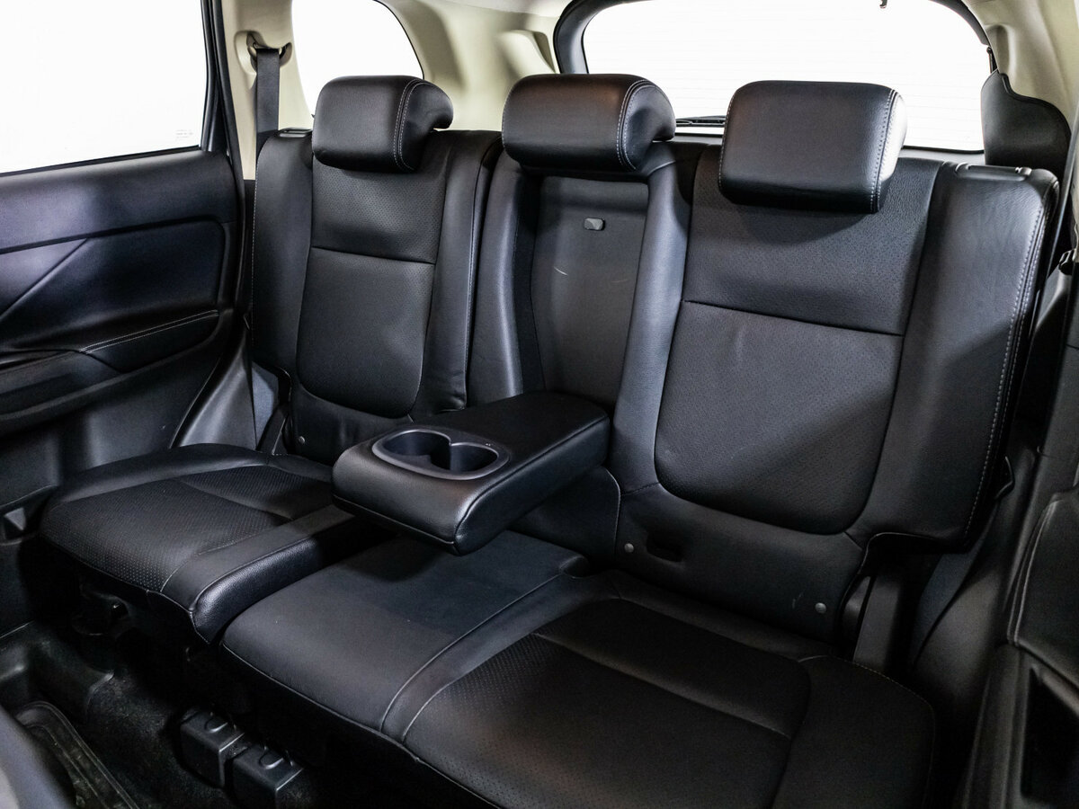 Купить Mitsubishi Outlander III Рестайлинг 2, 2018, 93 868 км, фото №17