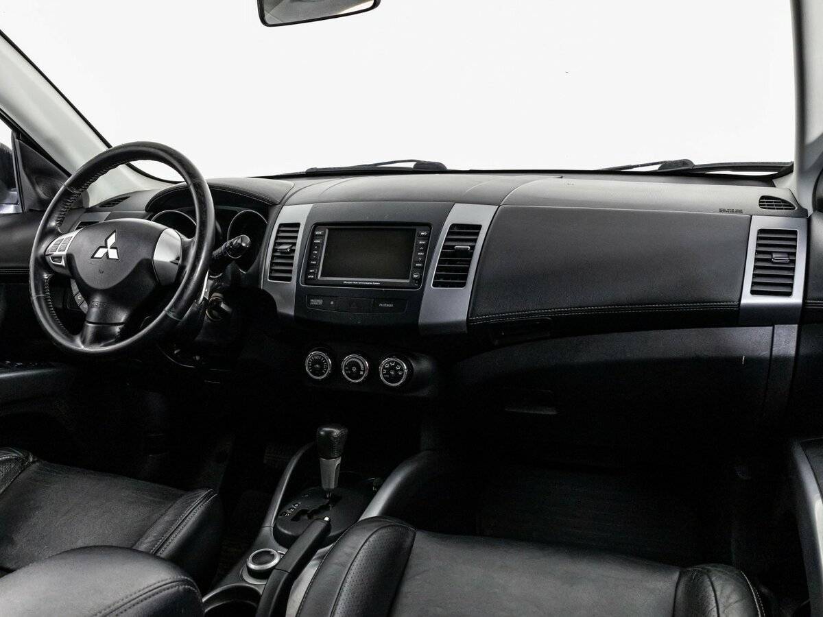 Купить Mitsubishi Outlander II Рестайлинг, 2010, 251 701 км, фото №7