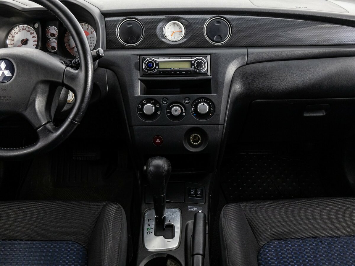 Купить Mitsubishi Outlander I, 2007, 234 240 км, фото №9