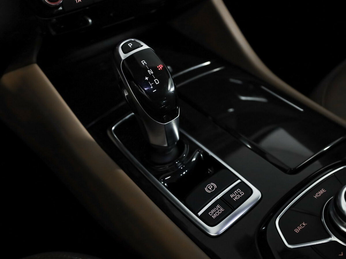 Купить Kia Quoris I Ресталинг 2, 2017, 102 300 км, фото №18