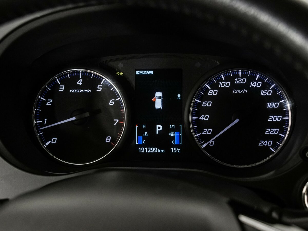 Купить Mitsubishi Outlander III Рестайлинг 2, 2017, 191 296 км, фото №12