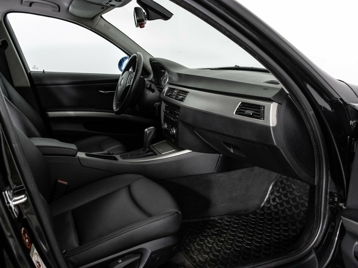 Купить BMW 3 серии 320i V (E90/E91/E92/E93), 2008, 180 341 км, фото №18