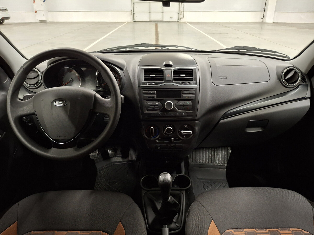 Купить Lada (ВАЗ) Granta Cross I Рестайлинг, 2023, 712 км, фото №14