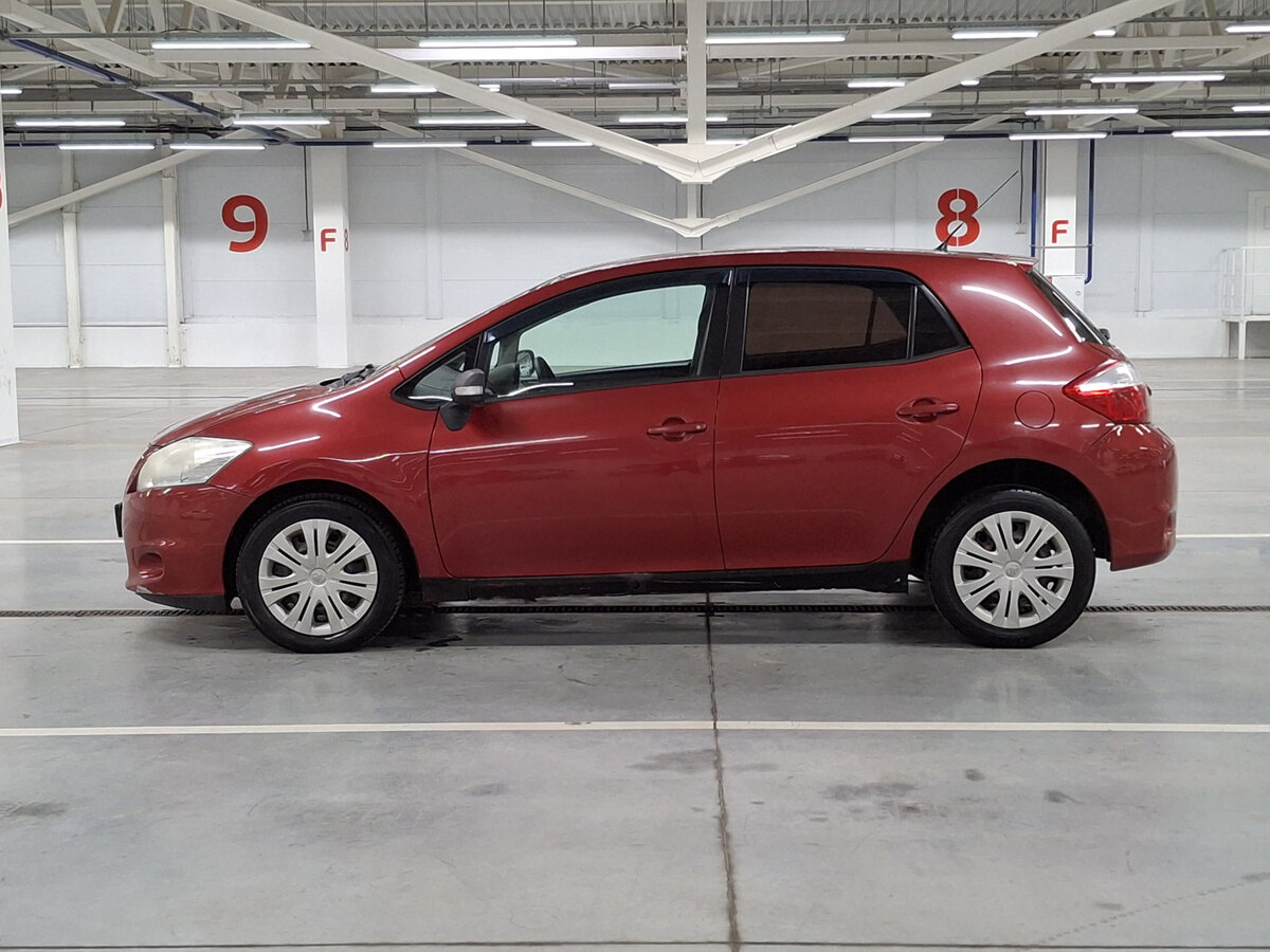 Купить Toyota Auris I Рестайлинг, 2010, 257 704 км, фото №8