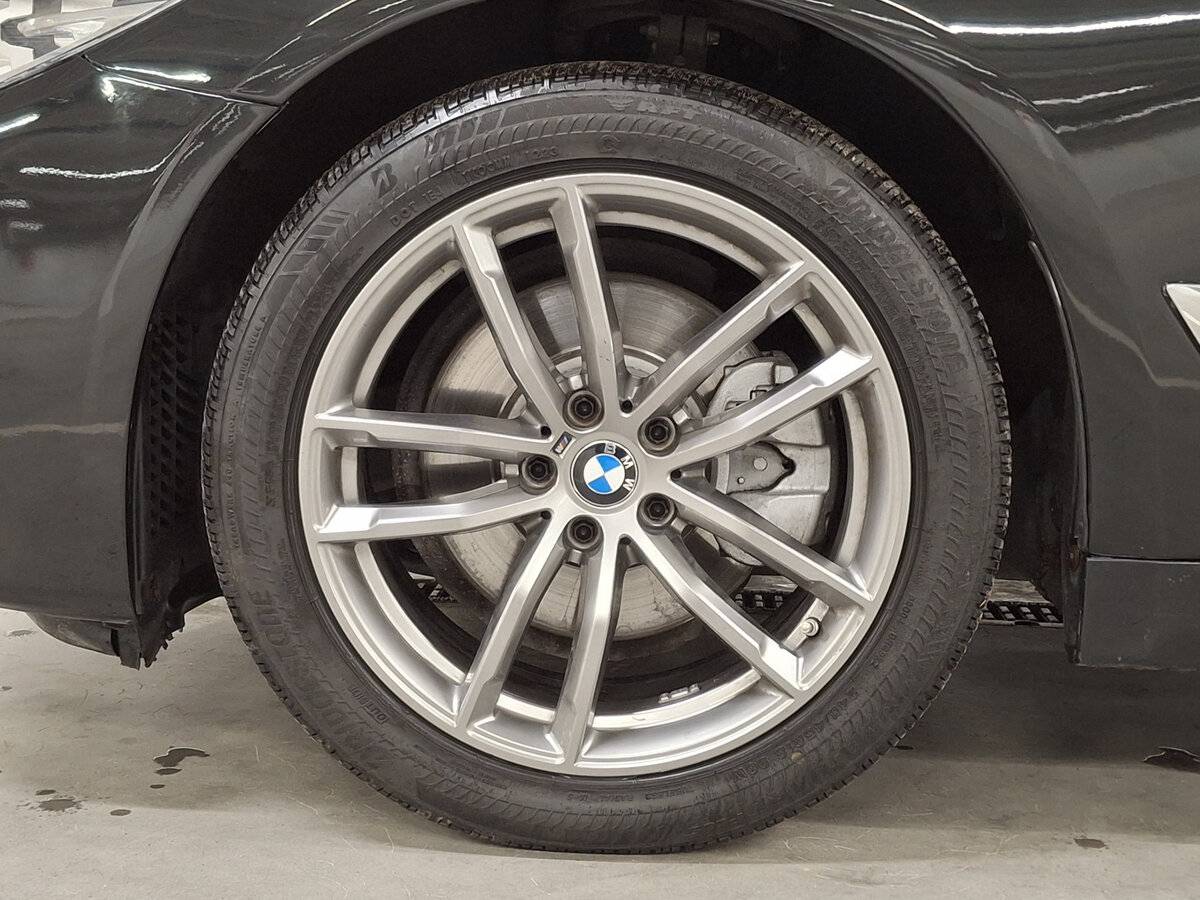 Купить BMW 5 серии 520d xDrive VII (G30/G31), 2019, 116 398 км, фото №17