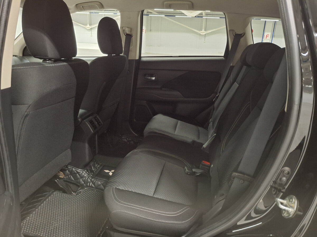 Купить Mitsubishi Outlander III Рестайлинг 3, 2020, 121 303 км, фото №12