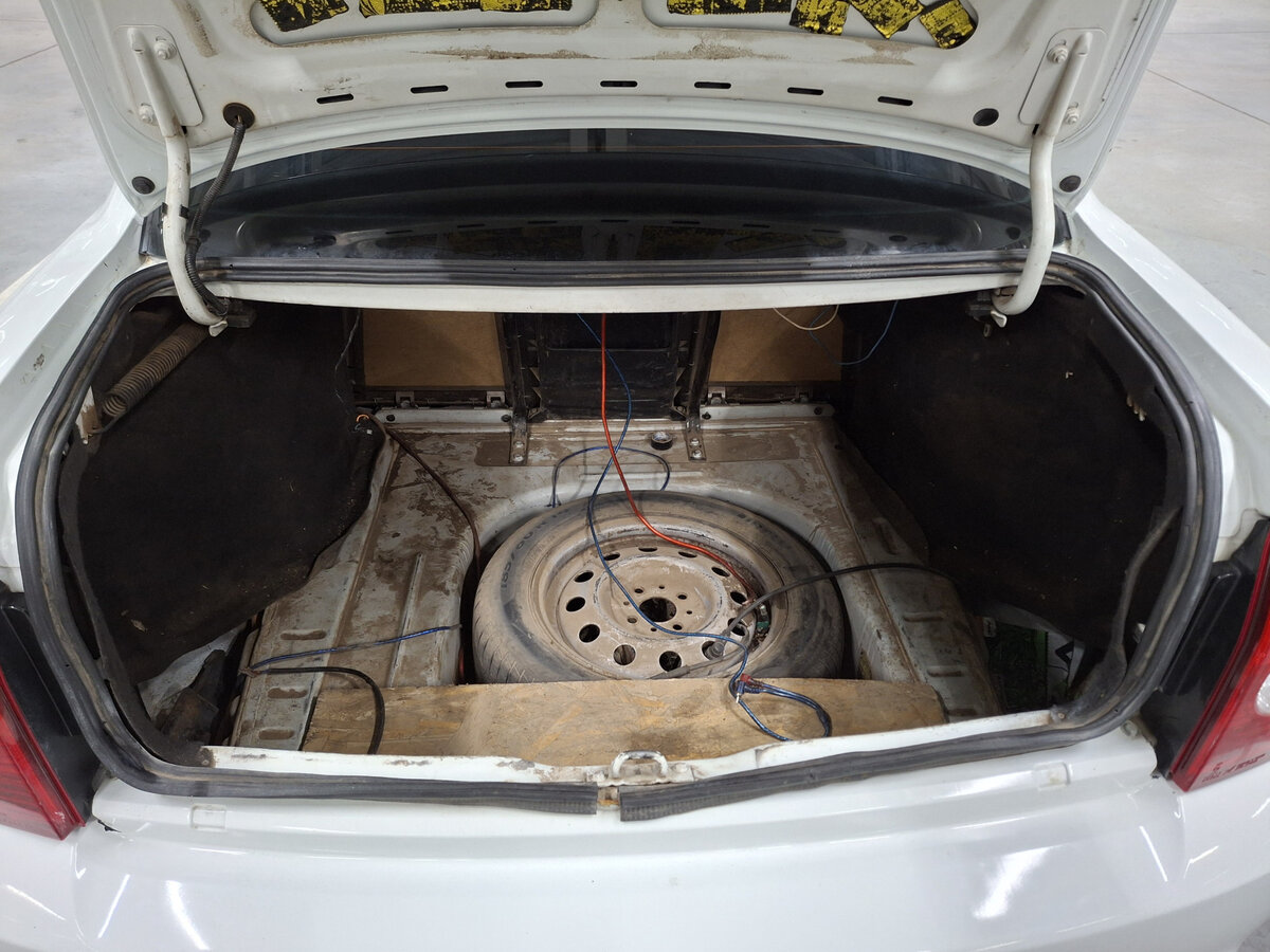 Купить Lada (ВАЗ) Priora I Рестайлинг, 2016, 189 669 км, фото №10