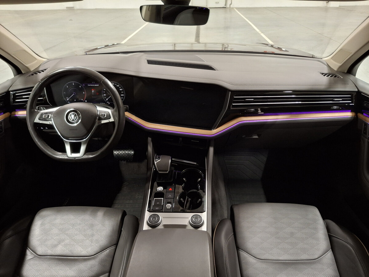 Купить Volkswagen Touareg III, 2020, 57 152 км, фото №14