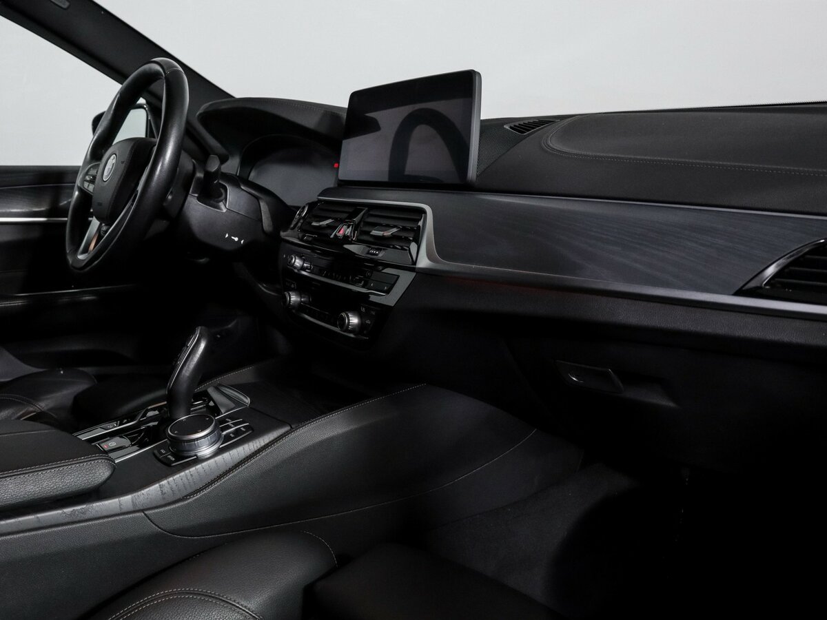 Купить BMW 6 серии Gran Turismo 620d xDrive IV (G32) Рестайлинг, 2021, 72 215 км, фото №6