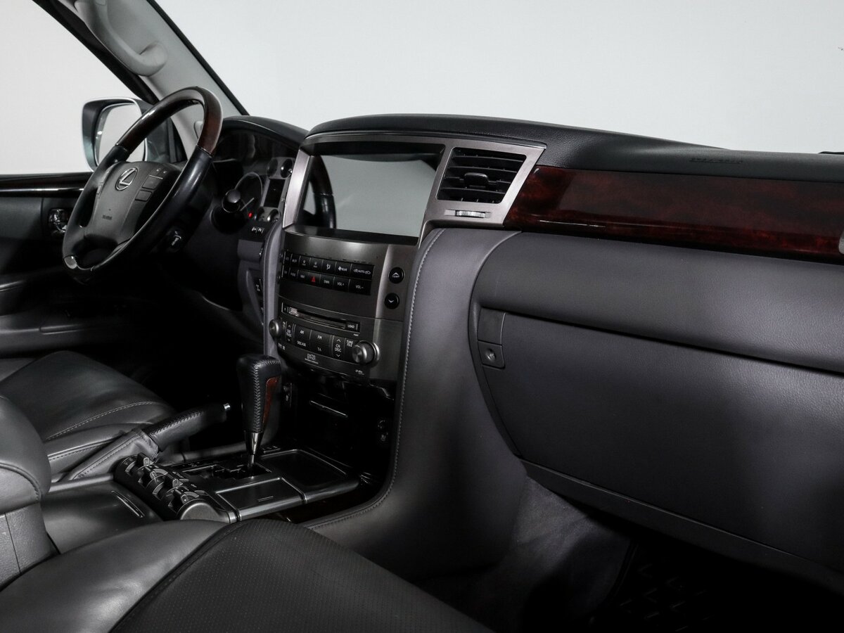Купить Lexus LX 570 III, 2008, 231 927 км, фото №9