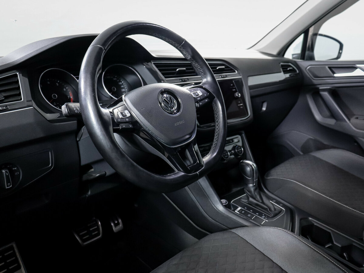 Купить Volkswagen Tiguan II, 2018, 69 500 км, фото №13