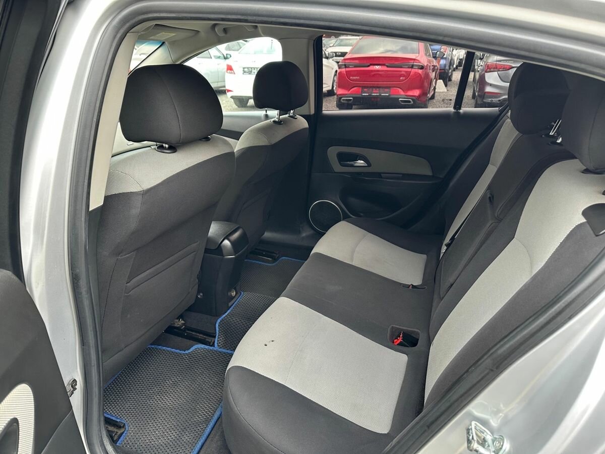 Купить Chevrolet Cruze I Рестайлинг, 2012, 387 000 км, фото №6