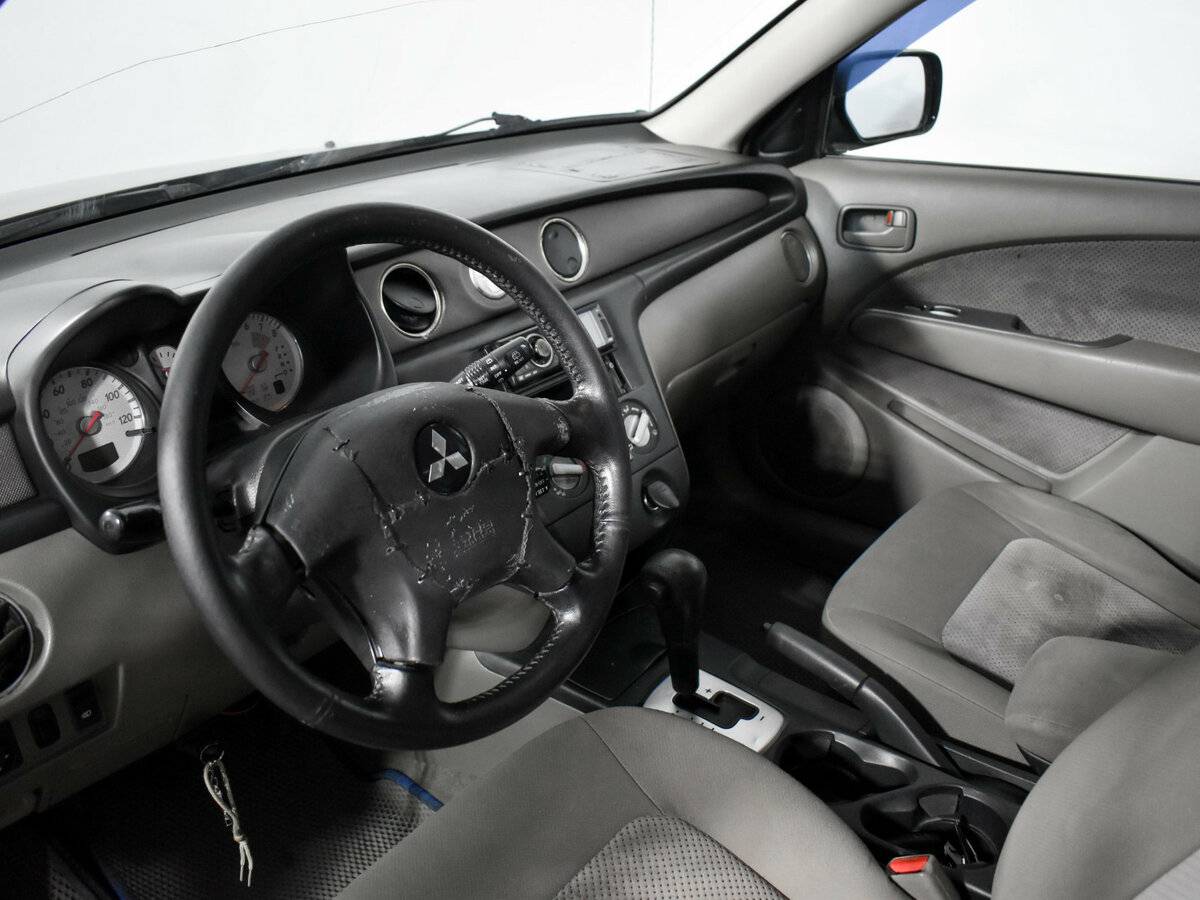 Купить Mitsubishi Outlander I, 2002, 328 270 км, фото №7
