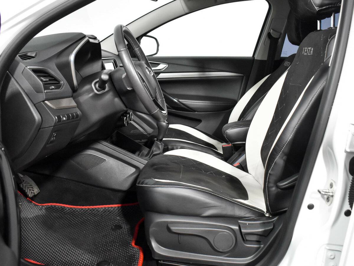 Купить Lada (ВАЗ) Vesta I Рестайлинг (NG), 2023, 34 412 км, фото №11