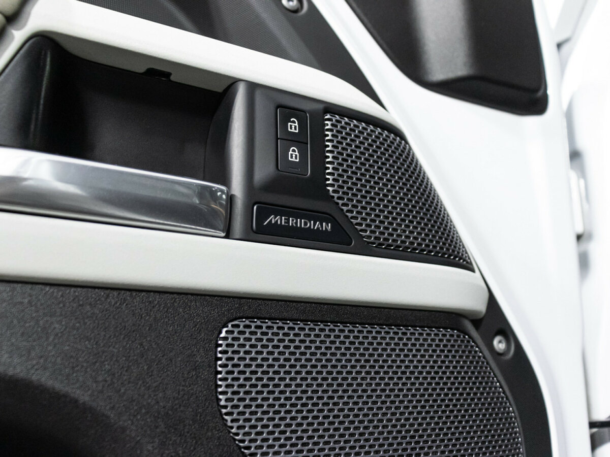 Купить Land Rover Defender 110 II, 2020, 83 607 км, фото №15