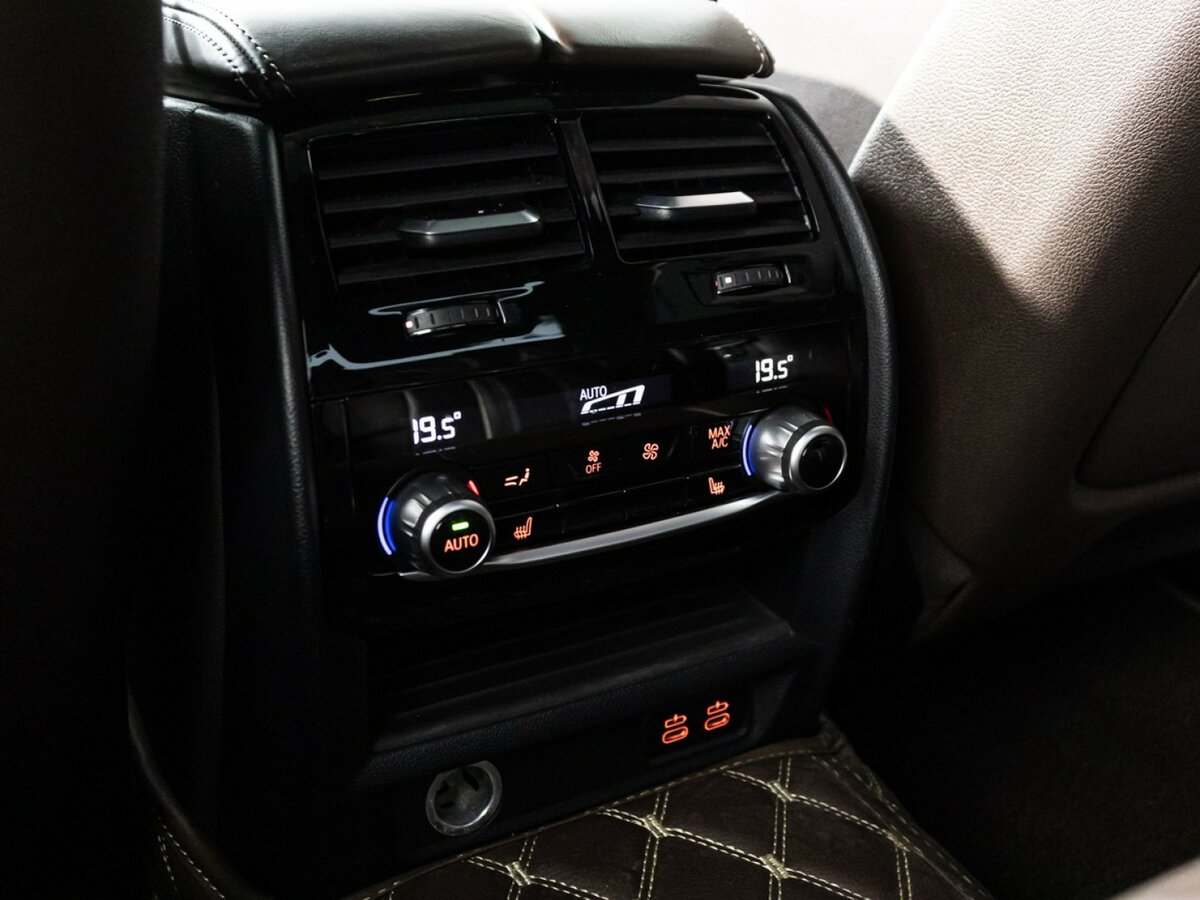 Купить BMW 5 серии 520d VII (G30/G31), 2019, 140 857 км, фото №25