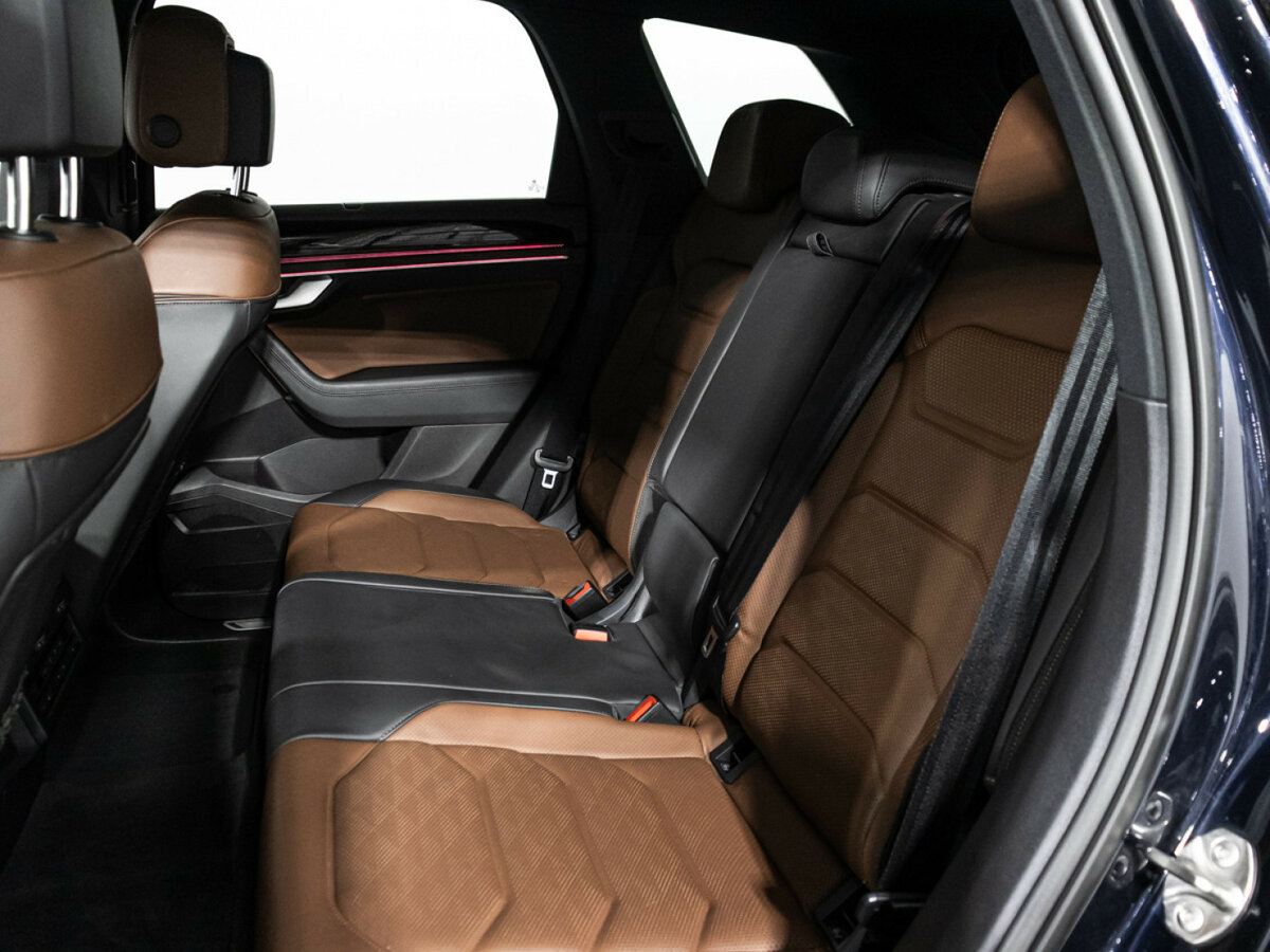 Купить Volkswagen Touareg III, 2019, 108 829 км, фото №10