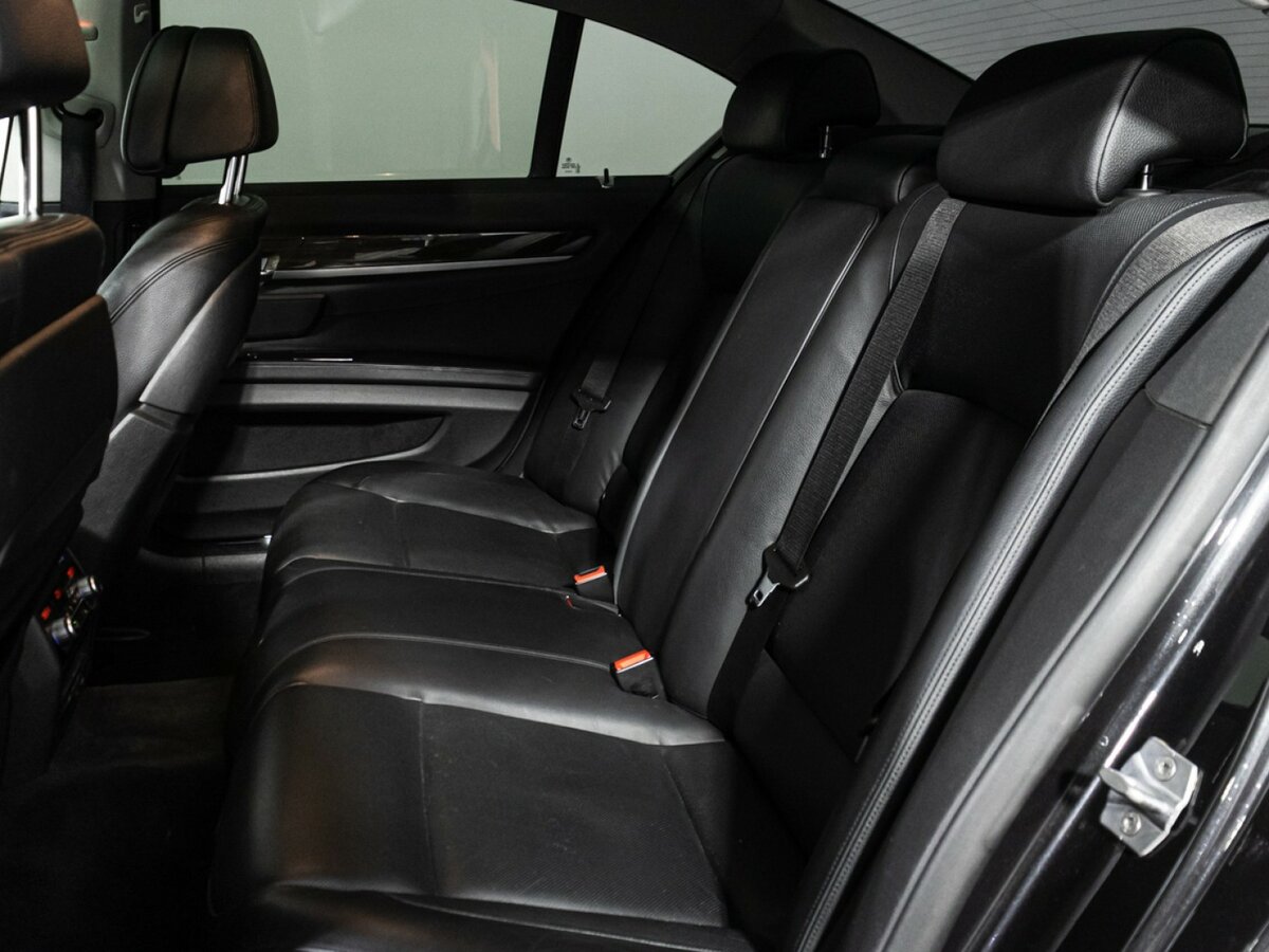 Купить BMW 7 серии 740d xDrive V (F01/F02/F04) Рестайлинг, 2013, 161 681 км, фото №10