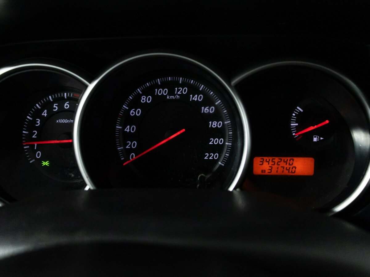 Купить Nissan Tiida I Рестайлинг, 2010, 345 239 км, фото №12