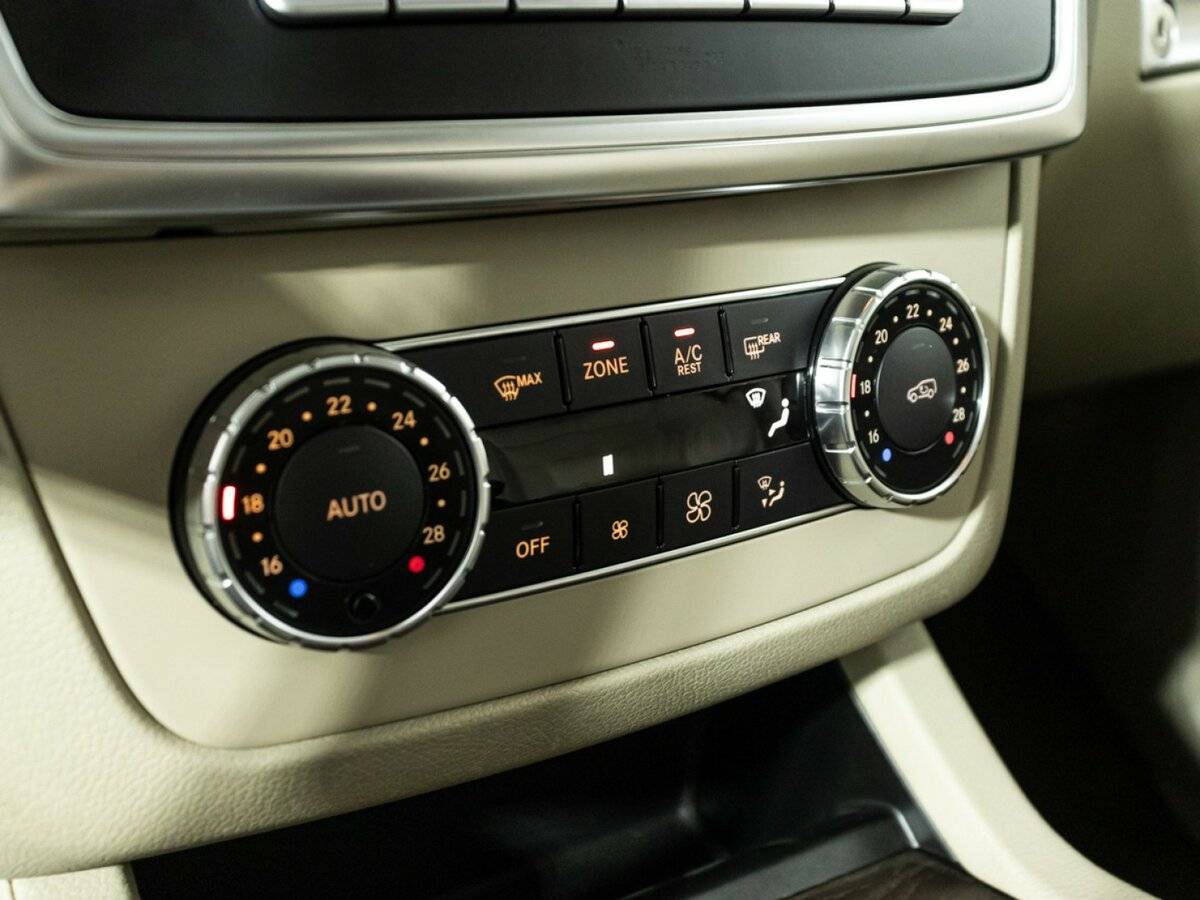 Купить Mercedes-Benz GL-Класс 350 II (X166), 2015, 124 822 км, фото №19